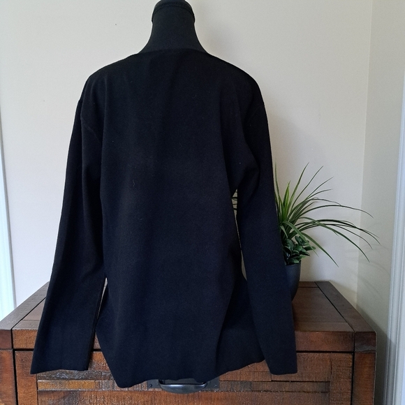 Splendid Sweater V-Neck Black Pull Over Women's Small Tunic Knit Top NWT - Picture 3 of 15